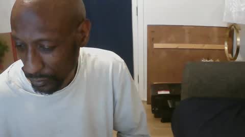 Ebony DeafGuy online show from May 28, 7:06 am
