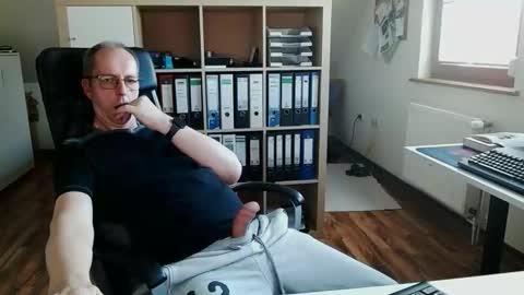 Dave online show from February 24, 3:48 pm