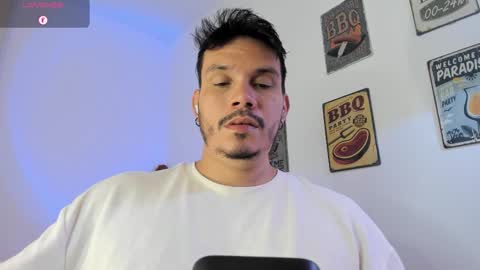 Alejandro online show from March 11, 12:30 pm