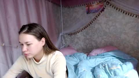 leila_bambi online show from December 22, 11:33 pm