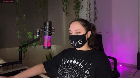 Lemi online show from October 28, 3:13 pm