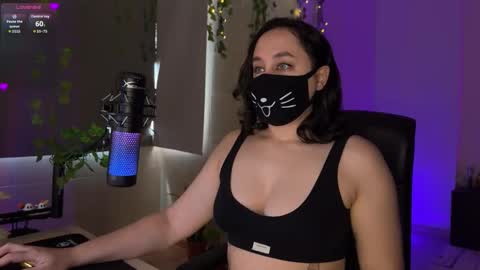 Lemi online show from November 25, 10:14 am