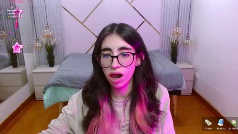 Lena online show from December 4, 6:29 pm