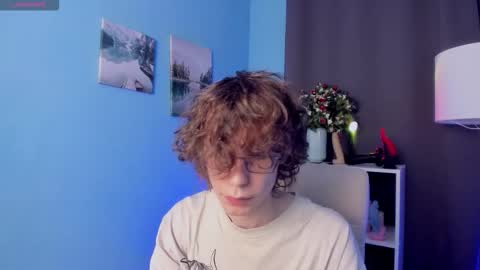 Leo online show from November 9, 2:53 pm