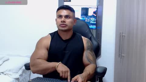 Leo online show from November 14, 12:24 am