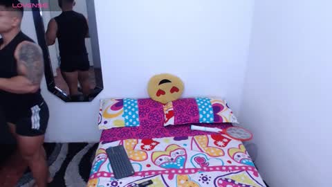 Leo online show from February 11, 12:38 am