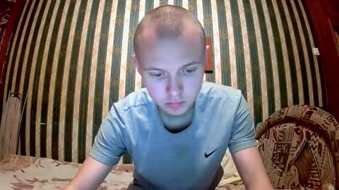 leo_timm online show from September 15, 11:17 pm