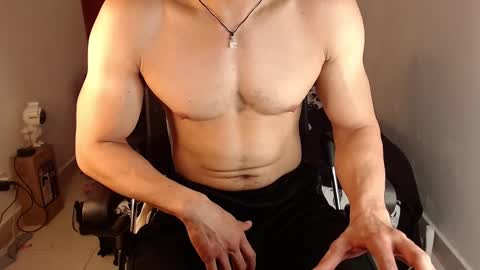 Snapshot of leobardostik chatting on November 1, 8:52 pm leo online show from November 1, 8:52 pm