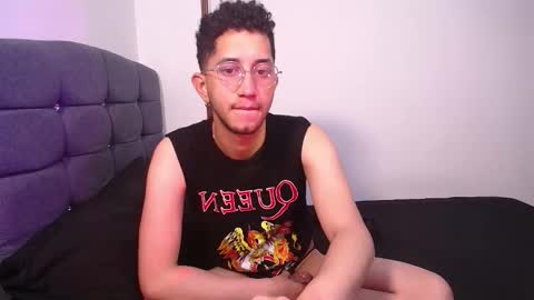 Leoh online show from December 1, 2:42 am