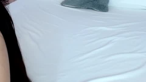 LUCY online show from October 8, 11:10 pm