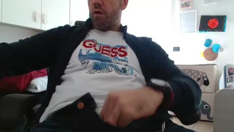 angel e sonia online show from December 5, 9:00 am