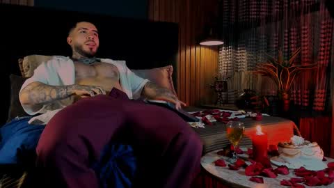 Leo Salvatore online show from February 15, 3:52 am