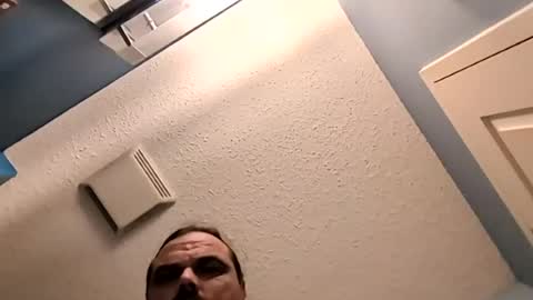 leroyjericho online show from June 12, 8:35 am