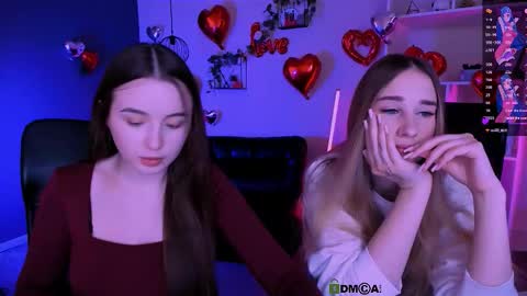 leslie_bird online show from March 7, 9:53 am