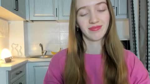  LESLIE   online show from November 29, 3:19 pm