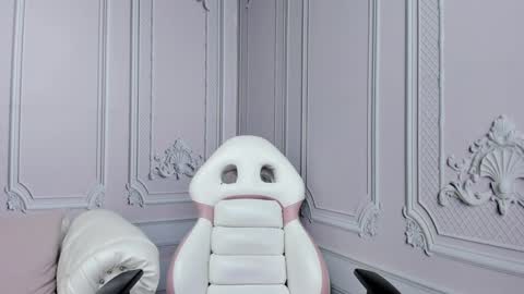 lesly_film26 online show from January 7, 7:28 pm