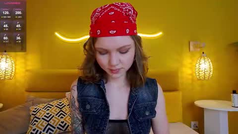 Snapshot of lessysweety chatting on September 12, 3:41 am Lessy online show from September 12, 3:41 am