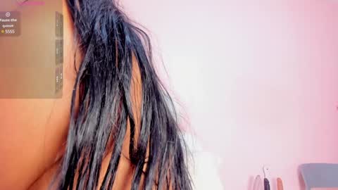 Letizia online show from February 4, 8:13 am