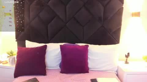 letiziia online show from December 16, 8:26 pm