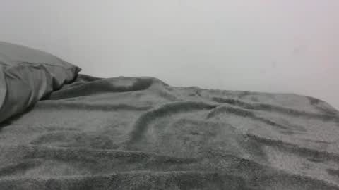 lets_play143 online show from September 30, 5:18 am