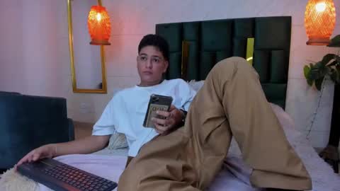 LevySteven online show from September 10, 4:02 am