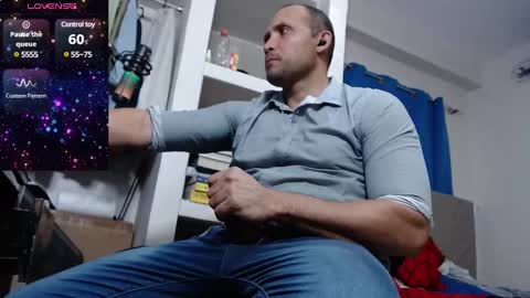 Lewis online show from January 30, 11:02 pm