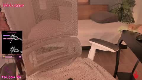 Lexa. online show from December 18, 5:41 pm