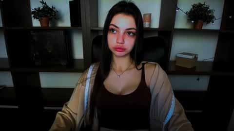 Snapshot of lexi_jos chatting on March 8, 9:50 am Alexia online show from March 8, 9:50 am