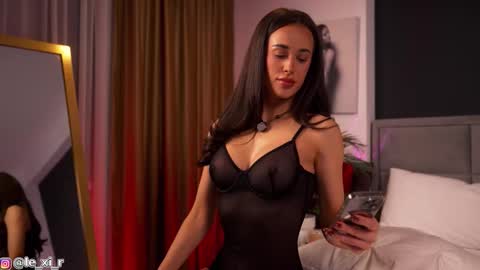 Lexi Reed online show from February 3, 4:33 pm