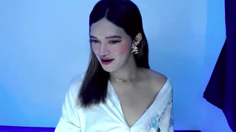 Lexia online show from February 12, 7:06 pm