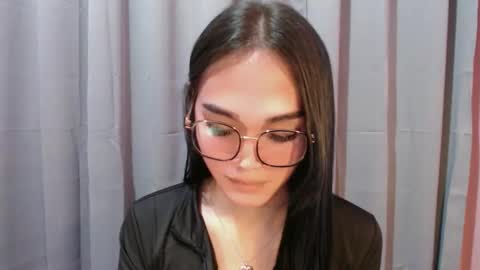 lexibabe_ online show from May 7, 9:16 am