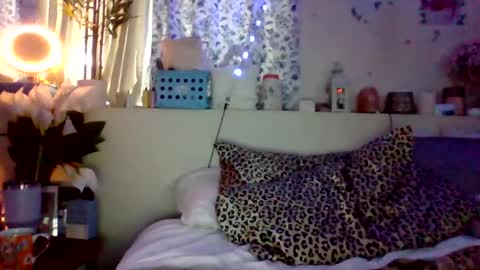 lexiel0veswood online show from January 17, 5:00 pm