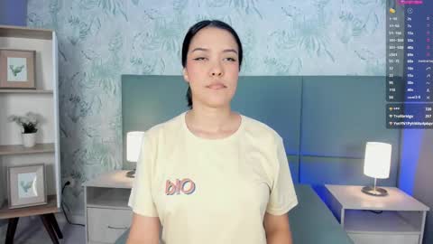 Lexie Thompson  online show from October 28, 12:06 pm