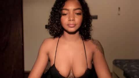 LEXY - Independent account online show from December 18, 6:14 pm