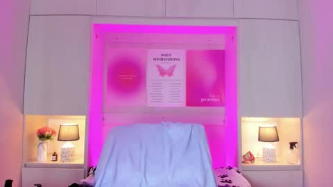 L I A  online show from January 11, 4:51 am