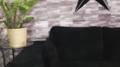 lexywetrain online show from November 24, 4:22 am