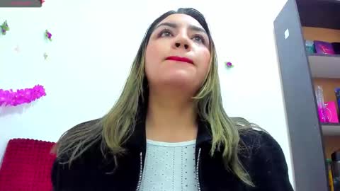 lexyy24_ online show from March 4, 9:50 am