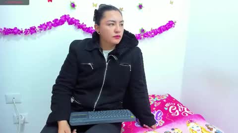 lexyy24_ online show from February 17, 9:30 am