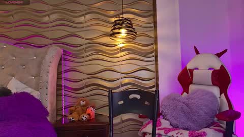 Leyla online show from January 18, 2:31 am