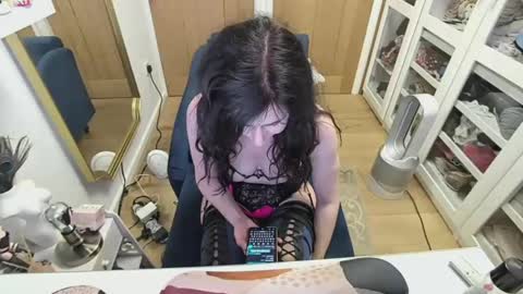 leyla online show from March 11, 2:53 am