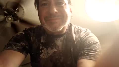 Snapshot of lgck12in chatting on October 24, 6:36 am C2bme online show from October 24, 6:36 am