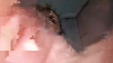 lhg1975 online show from November 3, 8:10 pm