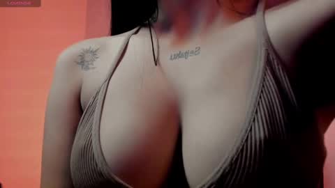 Snapshot of lia__summer chatting on December 20, 6:08 am lia__summer online show from December 20, 6:08 am