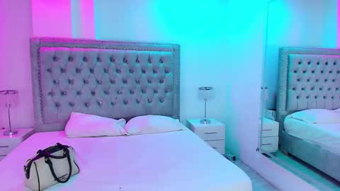 Lia  online show from January 14, 3:36 am