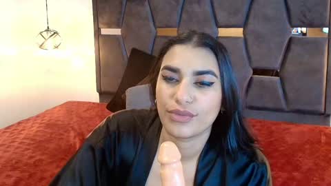  LIA  online show from April 16, 10:12 pm