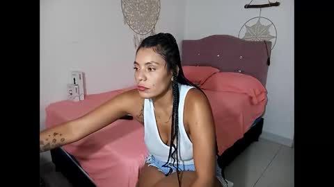 Lia online show from March 29, 10:00 pm