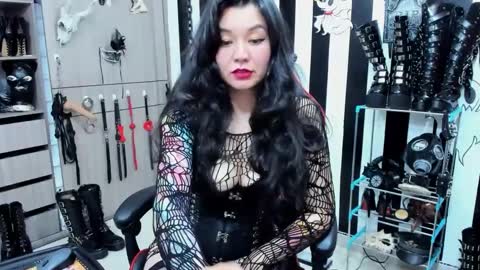 . online show from February 15, 4:03 am