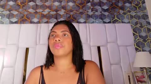 lia_mariana online show from October 19, 3:38 pm