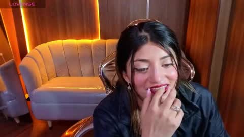 Online 1400 - 2100 online show from April 16, 3:06 am