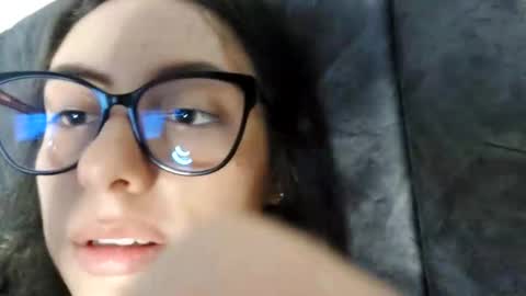 Snapshot of liaa_cute_ chatting on December 21, 3:25 am   lia  online show from December 21, 3:25 am